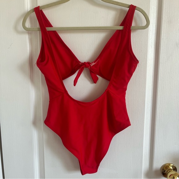 Red one piece swimsuit from urban planet - Picture 2 of 3